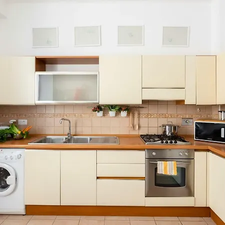 Apartment A Casa Di Zia By Roma's Rome
