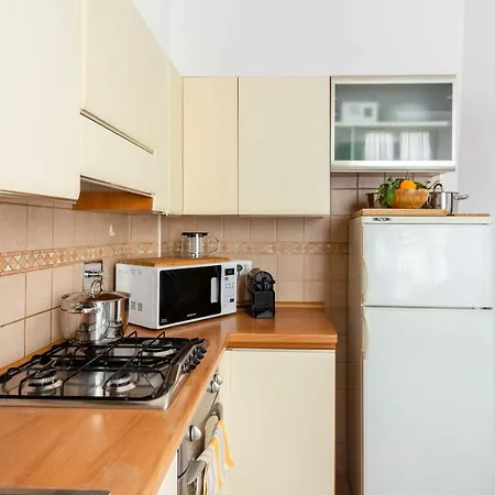 A Casa Di Zia By Roma's Apartment